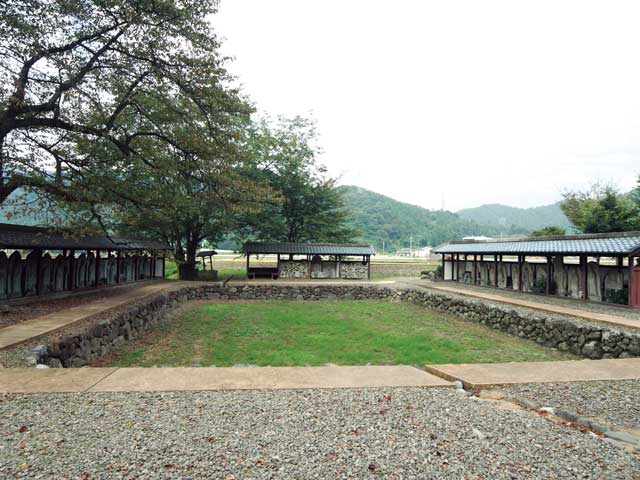 西山光照寺跡の画像 1枚目