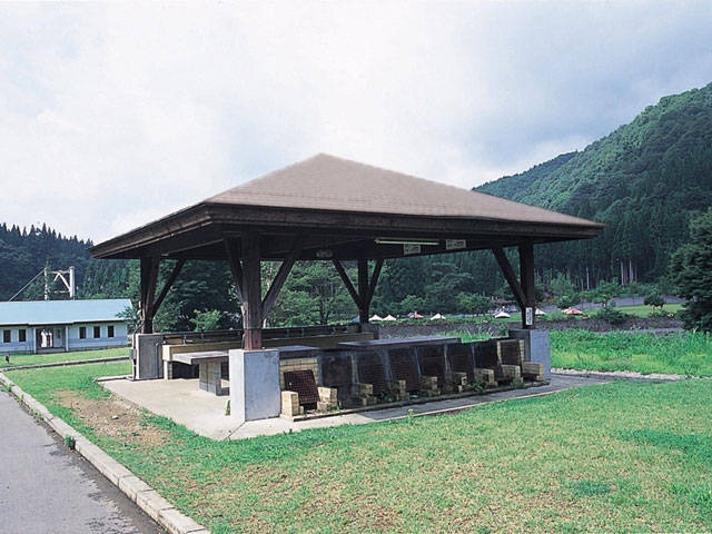 和泉前坂家族旅行村 前坂キャンプ場の画像 2枚目