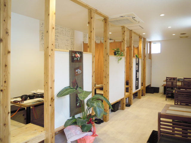 博多発祥とり皮・もつ鍋 博多良品(旧よのすけ本店)の画像 2枚目