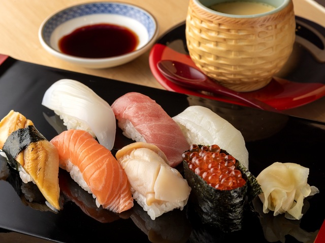 まわる寿司 博多魚がし 博多1番街店の画像 1枚目