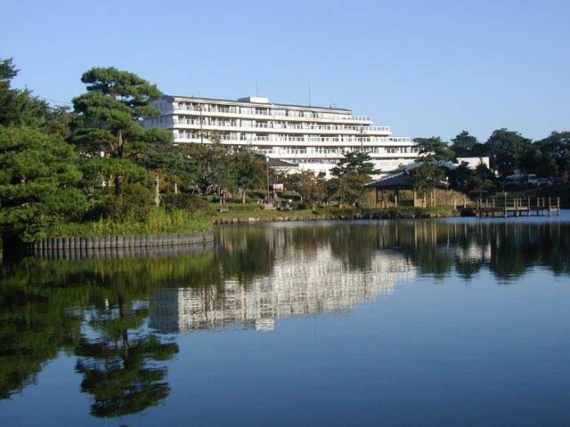 櫟平ホテル
