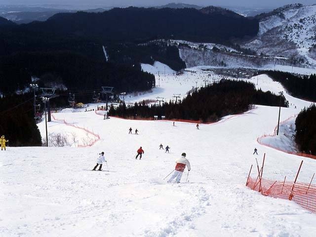 秋田市太平山スキー場オーパス