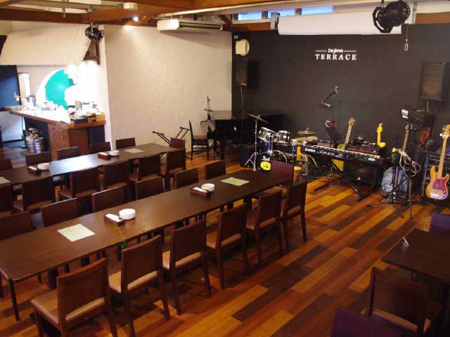 出島テラス