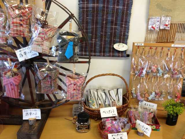 みはらしファーム 伊那香織・草木染工房 草の家
