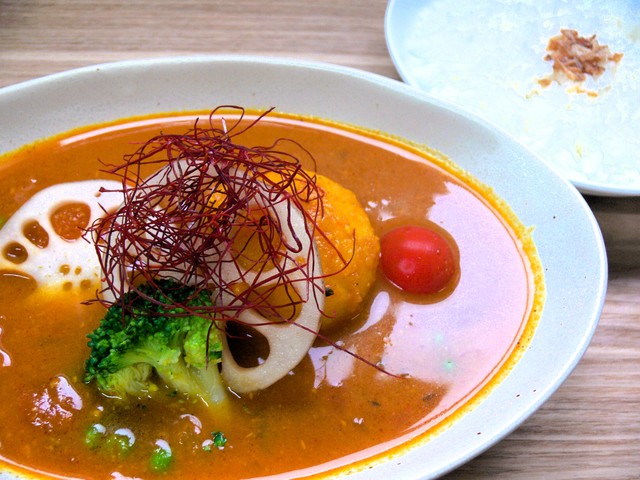 スープカレーモモの画像 2枚目