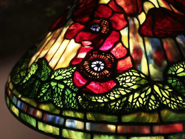 NEW YORK LAMP & FLOWER MUSEUM