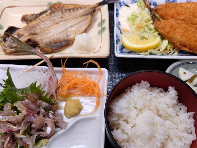 食堂・干物販売 あじやの画像 1枚目