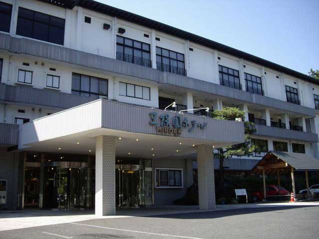 三保はごろも温泉