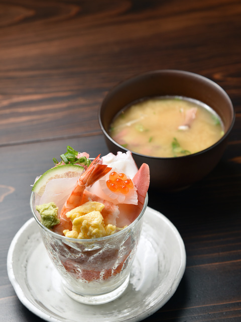 魚光丸の画像 1枚目