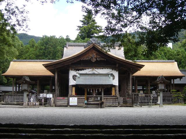 土佐神社