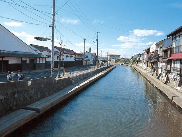 旧加茂川沿いの画像 3枚目