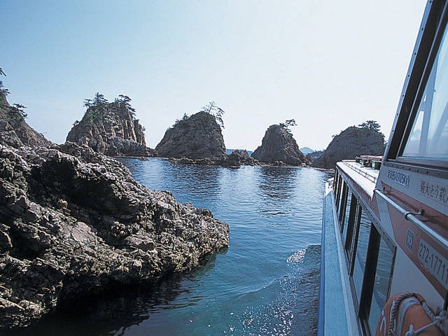 浦富海岸島めぐり遊覧船の画像 4枚目