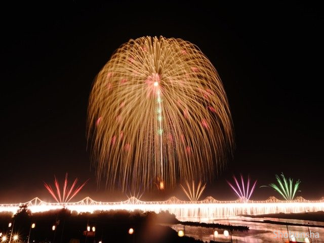 長岡まつり大花火大会(新潟県)