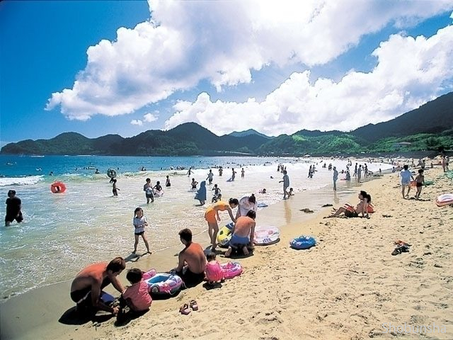 駅がオーシャンビュー 田井ノ浜海水浴場(徳島県)