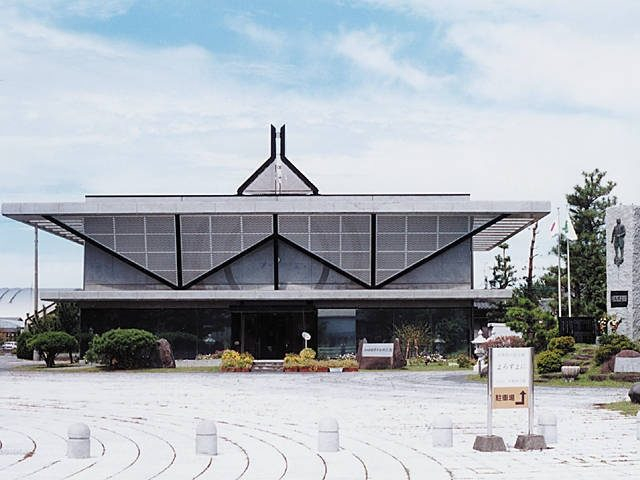 鹿児島 知覧特攻平和会館 歴史を学び 平和の尊さをしる まっぷるトラベルガイド