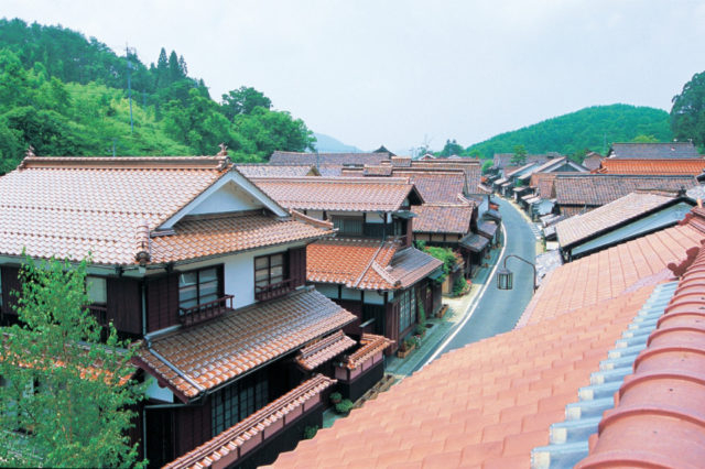 吹屋でベンガラの町観光  備中松山城から一足延ばして行こう