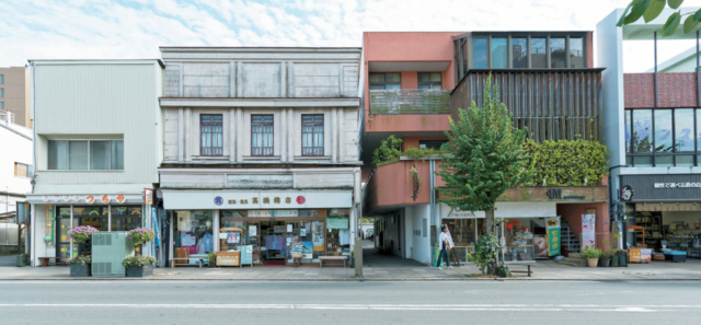 伊豆 三島 三島駅周辺観光おすすめモデルコース 三嶋大社や水辺をめぐる まっぷるトラベルガイド