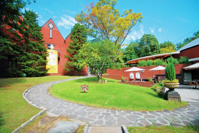 【伊豆・美術館】定番の県立美術館からネコちゃんとふれあえる博物館、個性的な穴場美術館まで！伊豆のおすすめ美術館11選ご紹介！