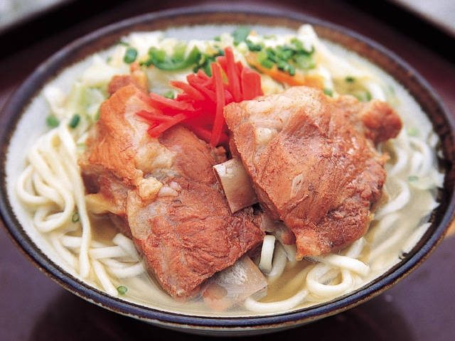 宮古島 ソウルフード宮古そば 島の恵みたっぷりランチ 観光旅行メディア まっぷるトラベルガイド