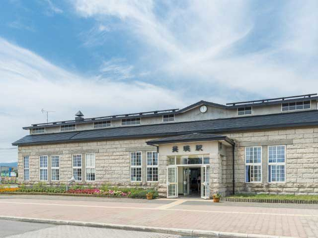 美瑛の丘 Cmやポスターになった絶景めぐり まっぷるトラベルガイド