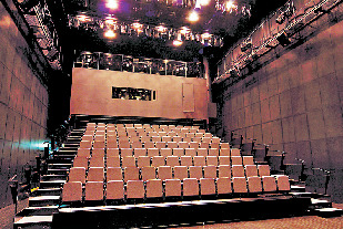 モダンな建築がステキ!