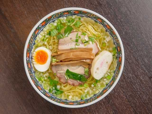 函館麺厨房あじさい JR函館駅店