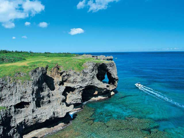 沖縄観光なら エリア別 おすすめ観光スポット 旅行前に知りたい基本情報も 観光旅行メディア まっぷるトラベルガイド