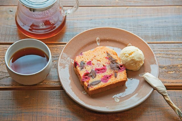 【甲府×観光】フルーティなコーヒーと焼き菓子で至福のひととき「AKITO COFFEE」