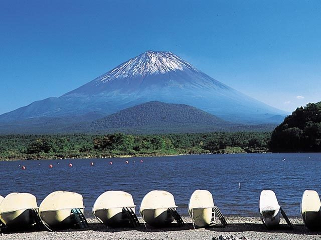 山梨 西湖 本栖湖 精進湖 で人気 おすすめの観光 グルメスポット まっぷるトラベルガイド