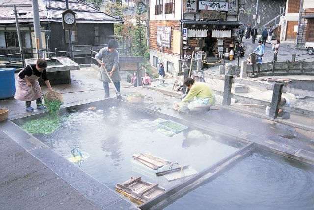 野沢温泉 外湯文化が息づく情緒あふれる温泉街 まっぷるトラベルガイド