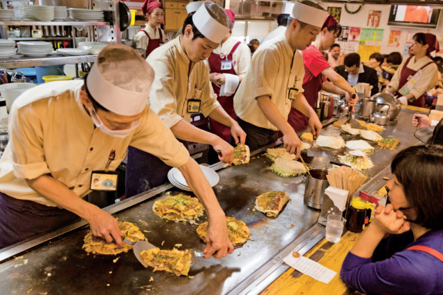 広島名物 お好み焼き 平和記念公園 広島駅周辺の実力店 観光旅行メディア まっぷるトラベルガイド
