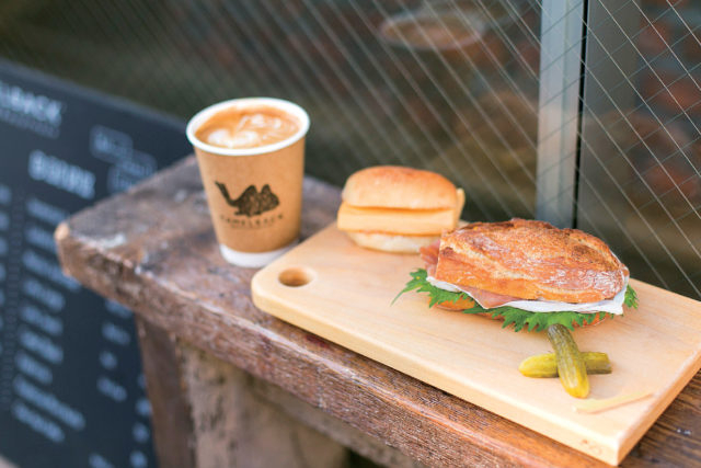 【奥渋谷×カフェ&ショップ】5.5坪から生まれるおいしい出会いに感動「CAMELBACK sandwich & espresso」