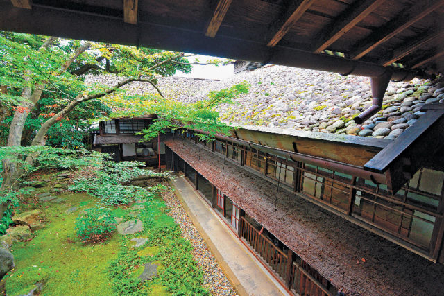 山形 鶴岡 レトロ街観光 路地を歩いてノスタルジック探し まっぷるトラベルガイド