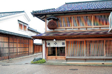 富山 岩瀬観光 北前船で栄えた街並みが残る美しい港町を散策 まっぷるトラベルガイド