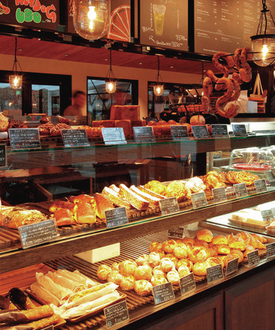 【軽井沢お土産×焼きたてパン】ベーカリー&レストラン 沢村 旧軽井沢