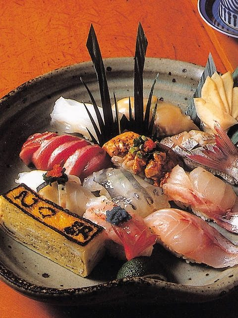 【山形ドライブ×クラゲ水族館と庄内グルメ満喫コース5】新鮮なお魚を地元人気店で味わいたい! ランチは酒田フレンチor寿司