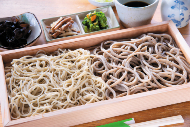 【村山×そば】湧き水で打つ自慢のそば「手打蕎麦 おんどり」