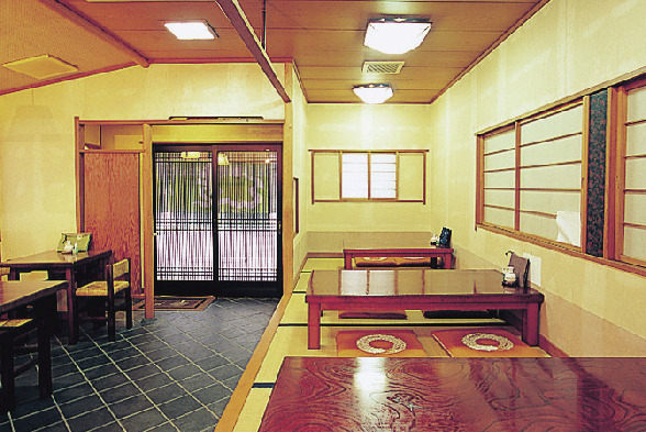 【松江郷土料理×むし寿司】創業明治20年の老舗すし店「浪花寿司」