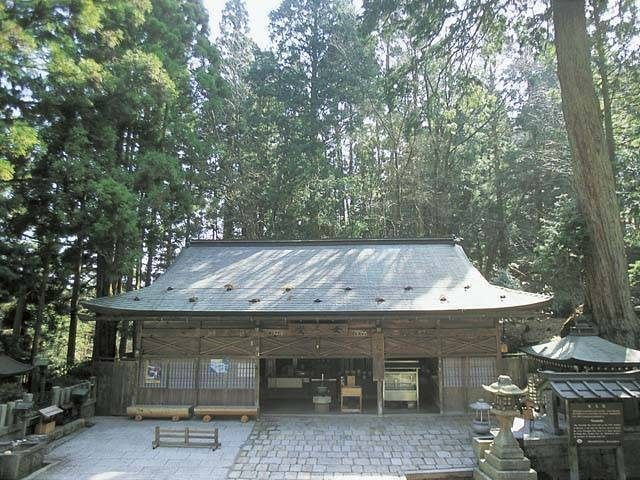 高野山へおでかけ 観光する どんなトコ スポット 基本情報をチェック 観光旅行メディア まっぷるトラベルガイド