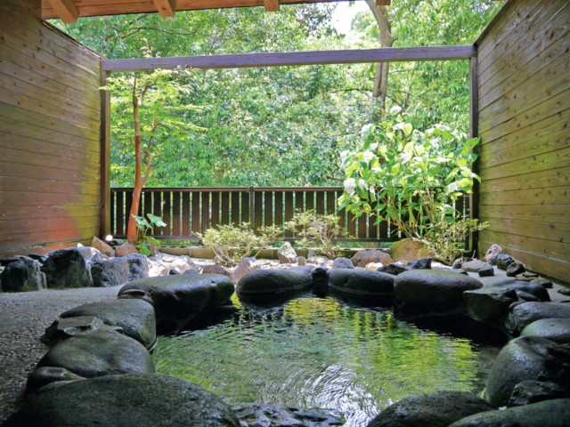 熊本 平山温泉 九州トップクラスの美肌の湯が湧き出る まっぷるトラベルガイド