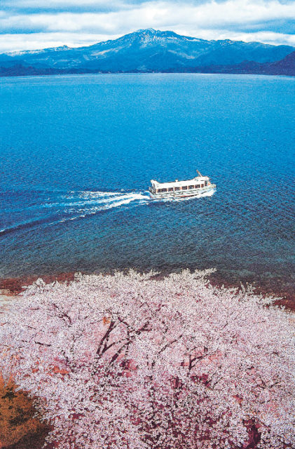 秋田 田沢湖 日本一深い湖を観光 楽しみ方をチェック まっぷるトラベルガイド