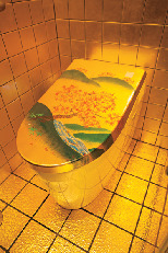 【おちょぼ稲荷で食べ歩き】店先で味わう揚げたての串カツ「串かつ 玉家」