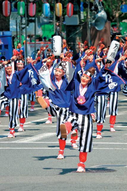 高知タウン よさこい祭り 見どころ 楽しみ方 まっぷるトラベルガイド