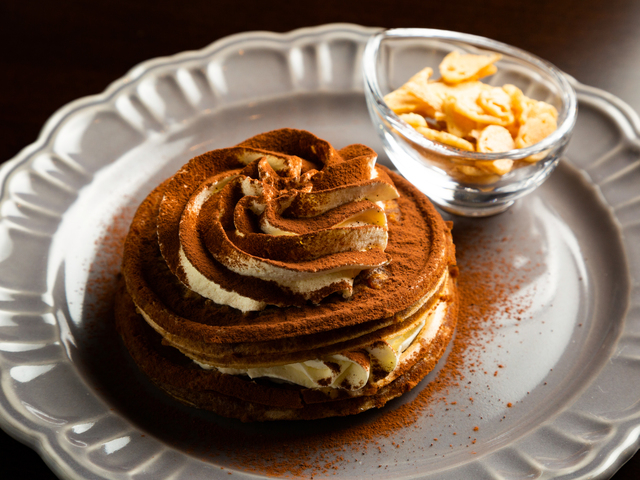 老舗の炭酸煎餅を使った新感覚スイーツ「MITSUMORI CAFE」