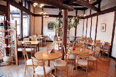 カフェメニューも!