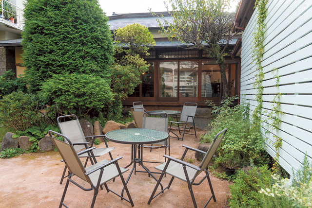 ゆったりとした空気が流れる築80年の邸宅を改築した隠れ家「古民家カフェ haru.」