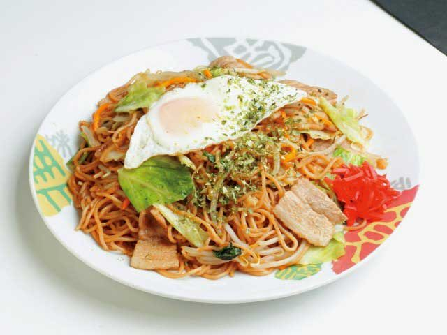 麺好きのあなたに 全国のご当地焼きそば ご当地うどん 個性豊かなご当地麺をいただきます まっぷるトラベルガイド