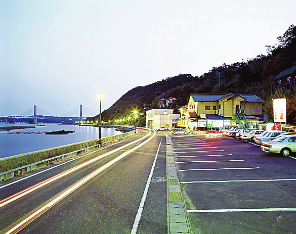 ユニークなイカ料理が多彩「いか道楽」