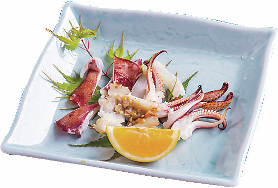 創業50年を超える活魚店が出す、イカの活造り「お魚処 玄海」