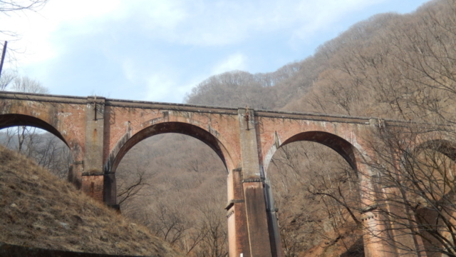 群馬 碓氷峠 アプトの道 遺構群を楽しむ廃線ウォーク まっぷるトラベルガイド